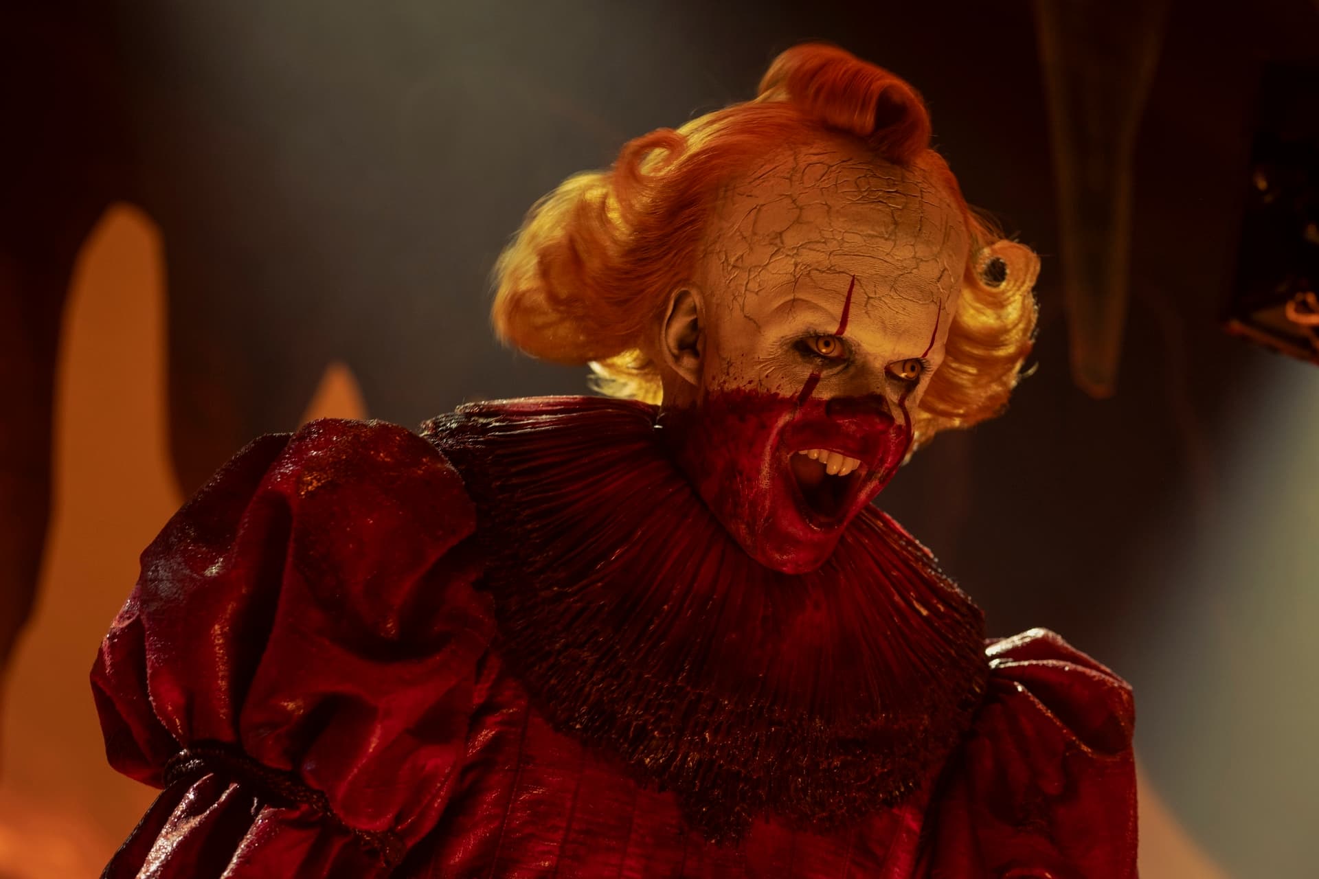 ‘It: Welcome to Derry’ Costume Designer on Pennywise’s 135-Piece Red Outfit and the Easter Eggs in Periwinkle and Ingrid’s Looks