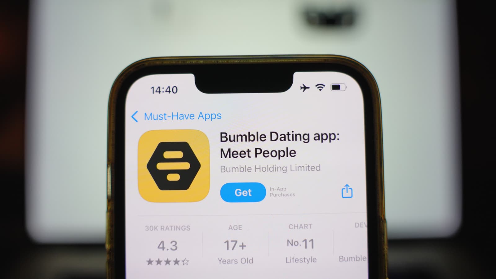 Bumble will replace swiping right with... something