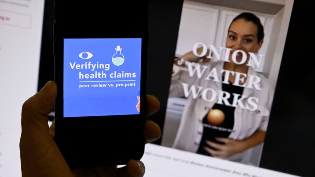 Opinion: Hospitals are silencing doctors online, and it’s fueling the health misinformation crisis
