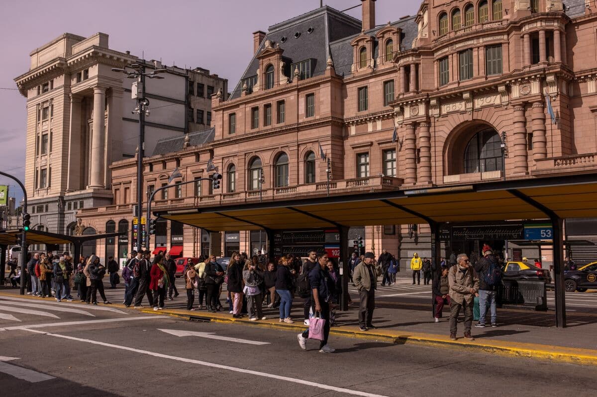 IMF Approves About $1 Billion Disbursement for Argentina in Fresh Win for Milei