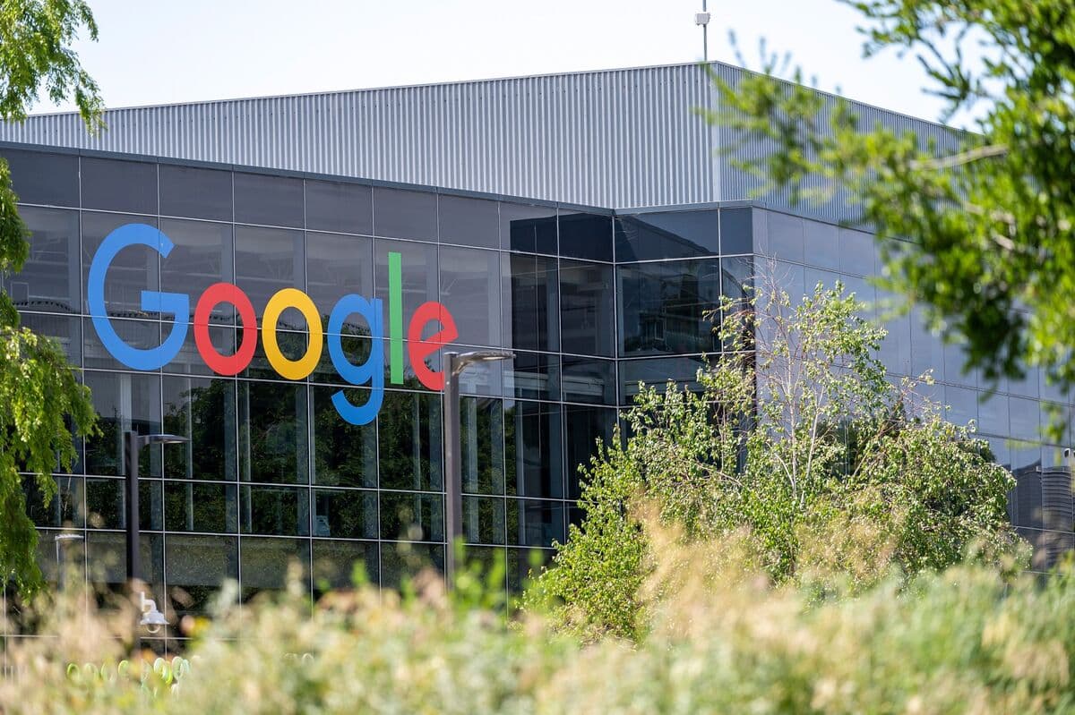 Google Engineer Charged With Insider Trading on Polymarket