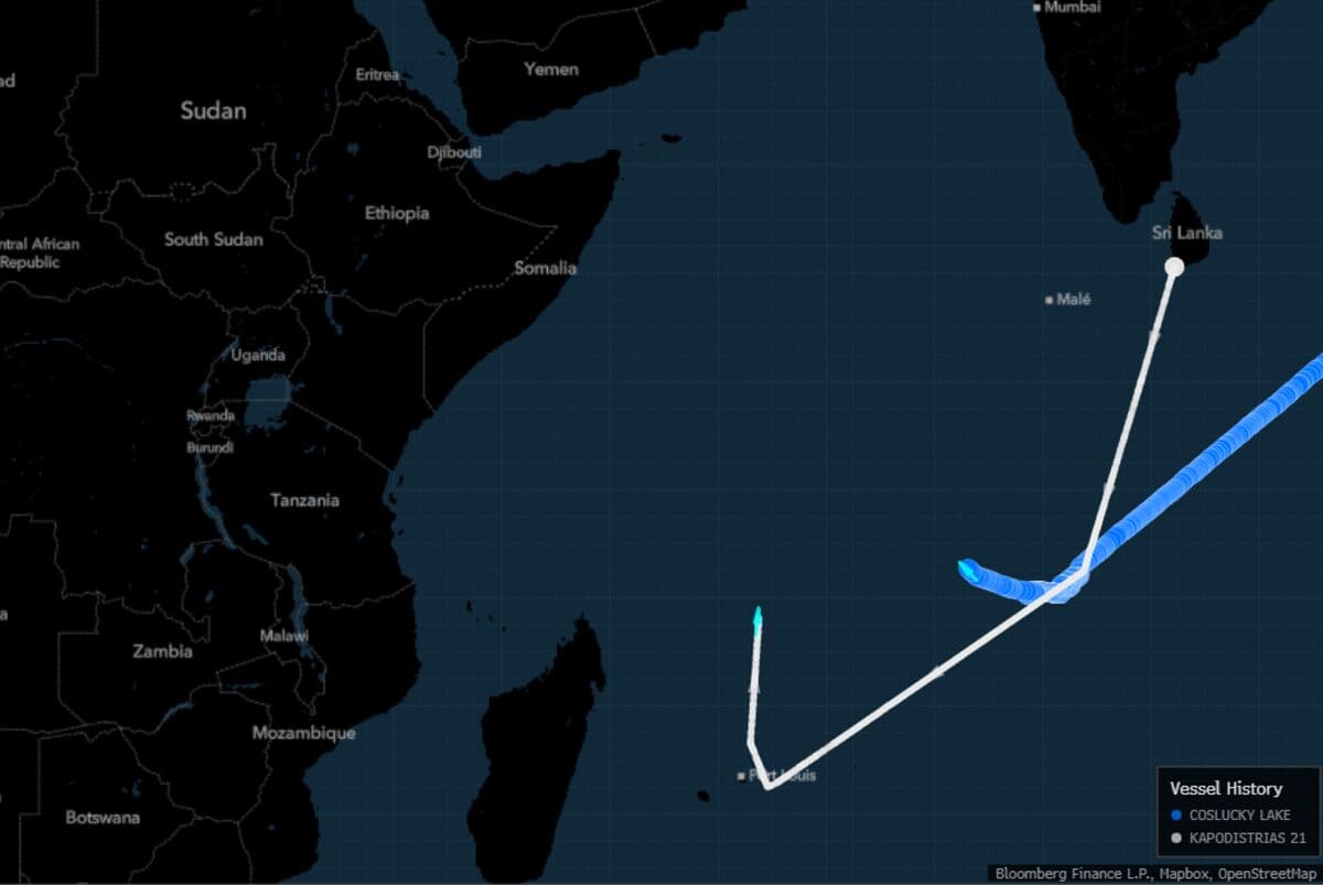 Oil Tankers U-Turn, Rush to Middle East Before Hormuz Reopening