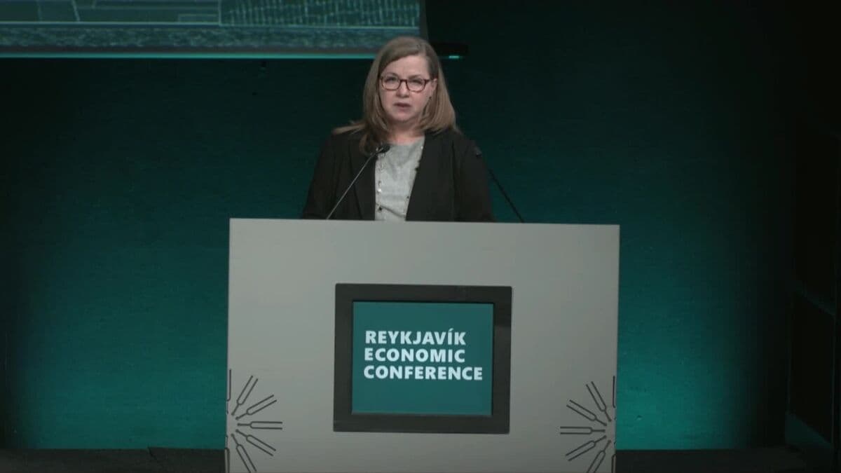 Fed’s Bowman Says Too Soon to Judge Iran War Inflation Impact