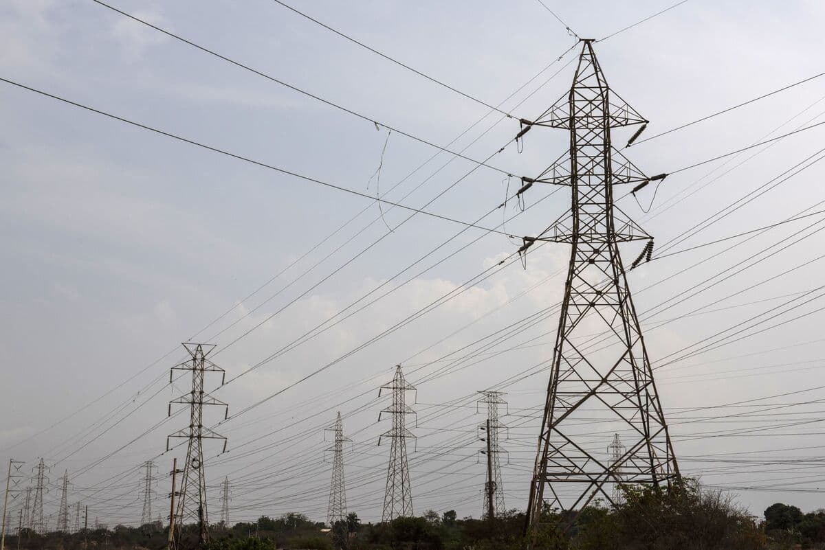 Venezuela Moves to Open Power Sector to Private Investment