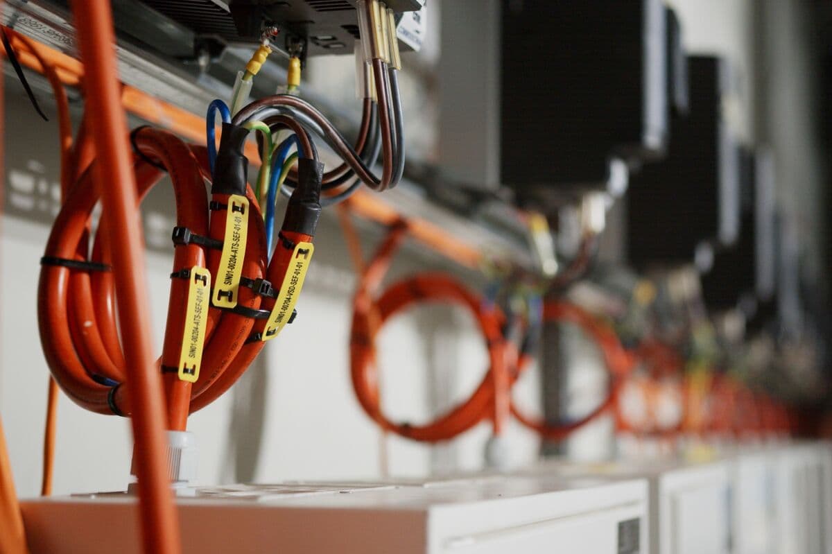 CoreWeave-Tied Data Center Seeks $850 Million Junk Bond Sale