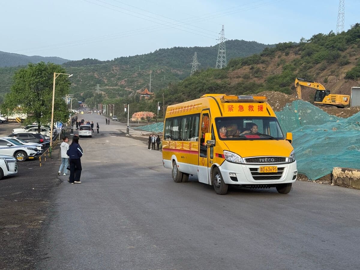 Xi Urges Chinese Authorities to Curb Accidents After Mine Blast