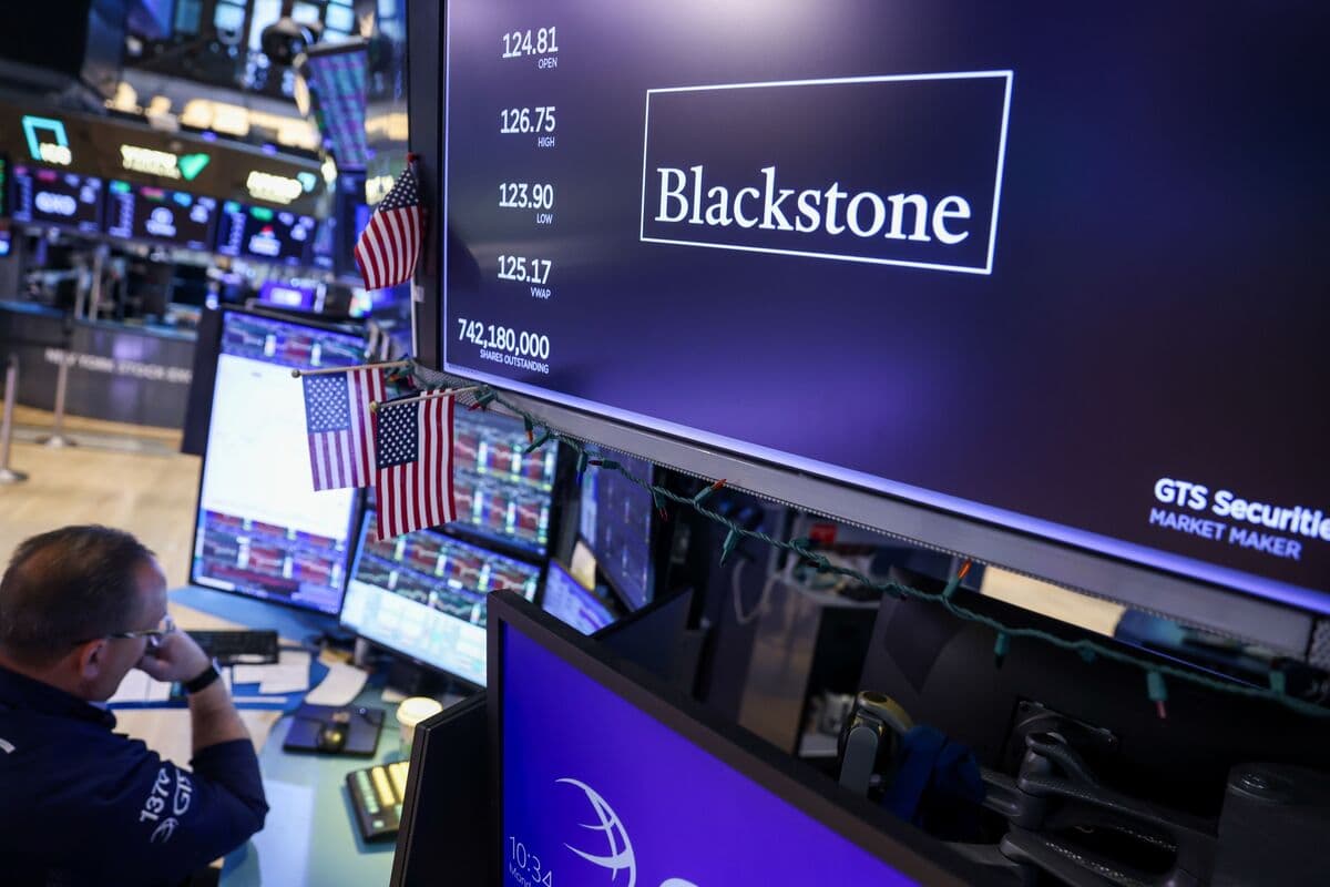 Blackstone Looks to Sell $2 Billion of Private Fund Stakes