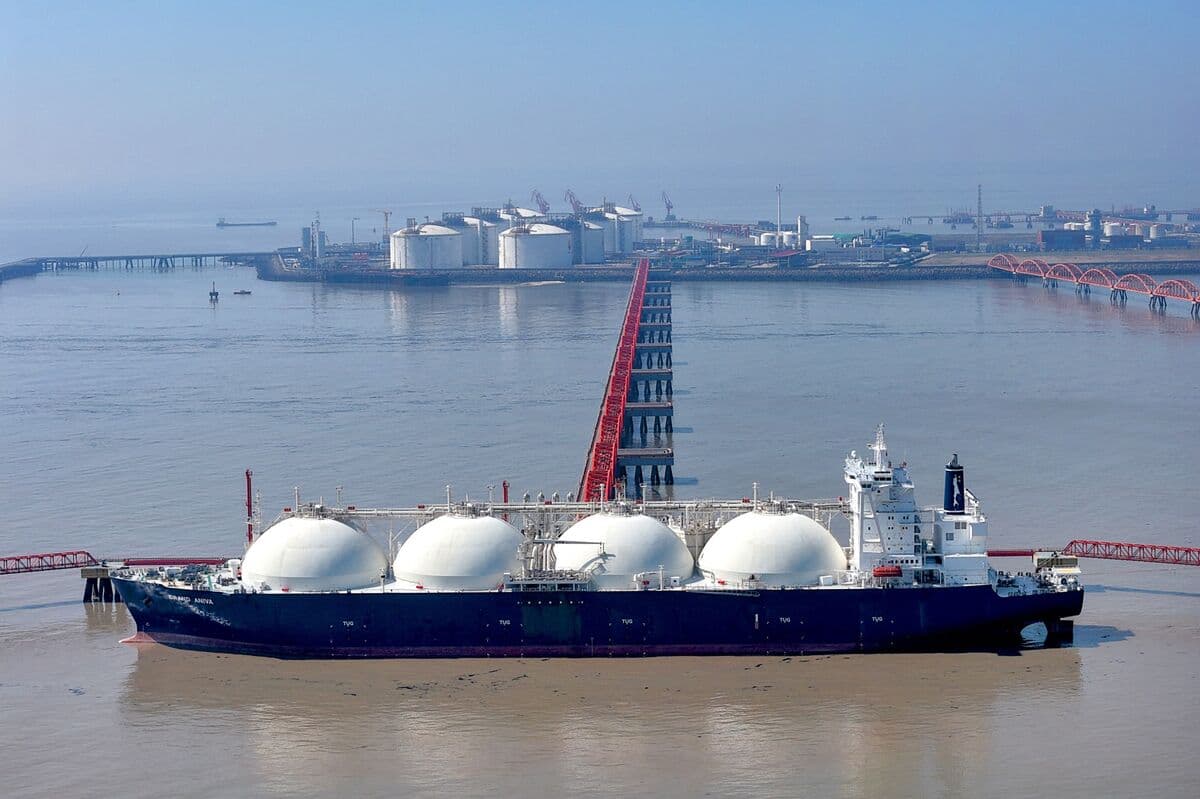 China Ramping Up LNG Buying in Anticipation of Summer Heat