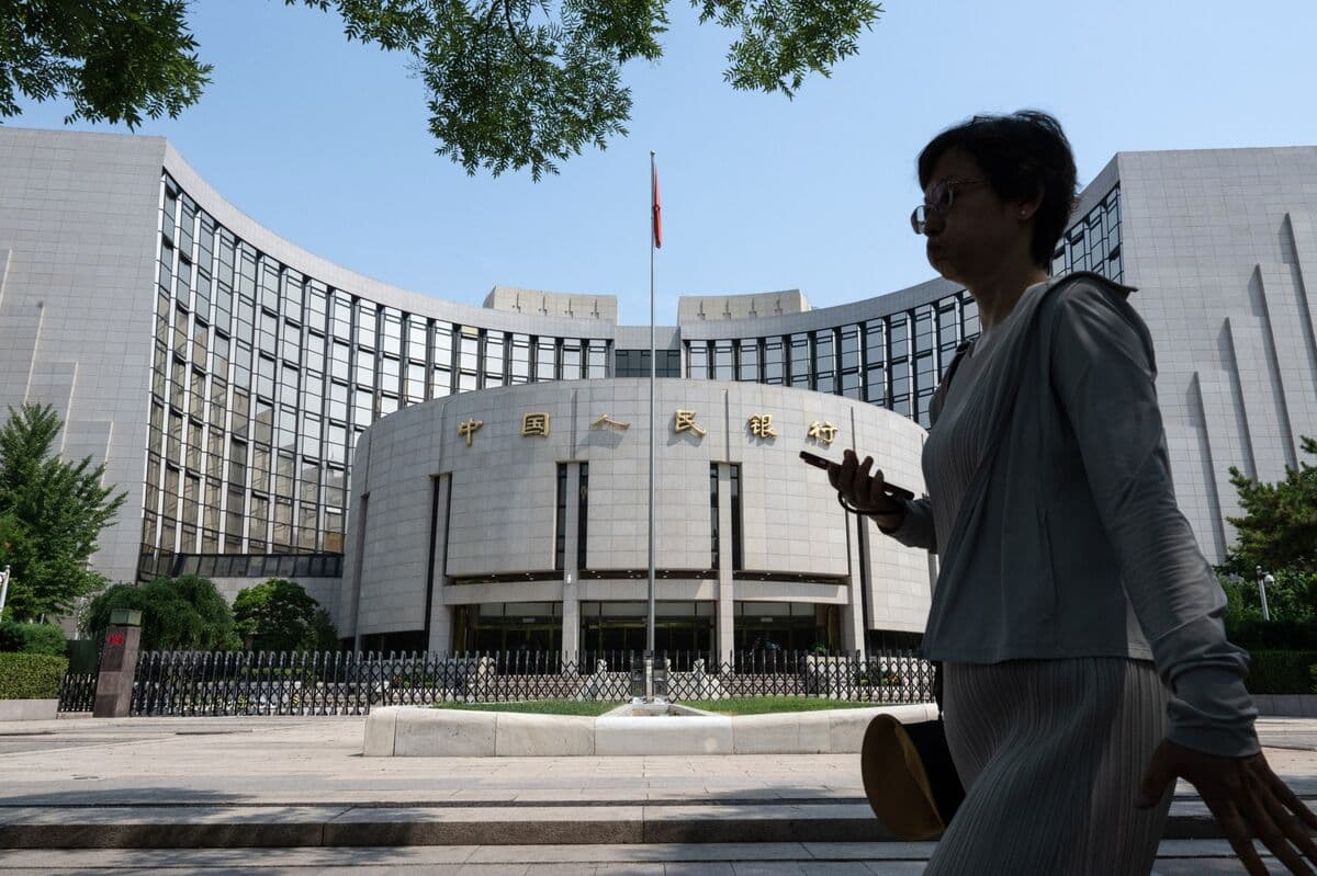 China Asks Big Banks to Curb Interbank Lending to Ease Cash Glut
