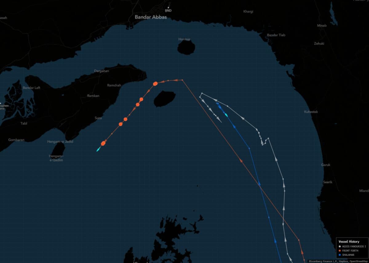 Two Supertankers U-Turn in Hormuz as US-Iran Talks Break Down
