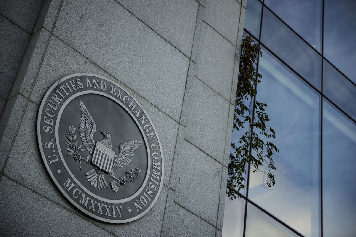 SEC Delays Plan Allowing for Crypto Versions of US Stocks