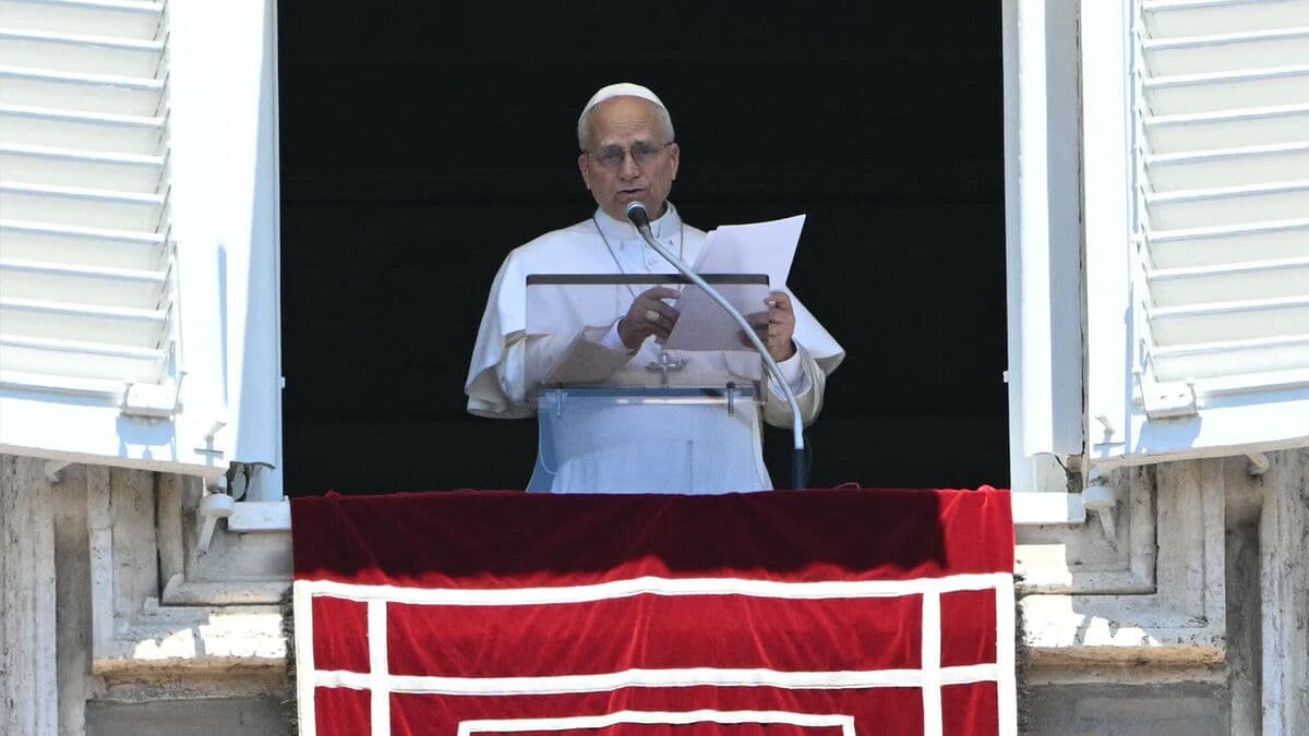 Pope Leo Focusing on AI in First Encyclical