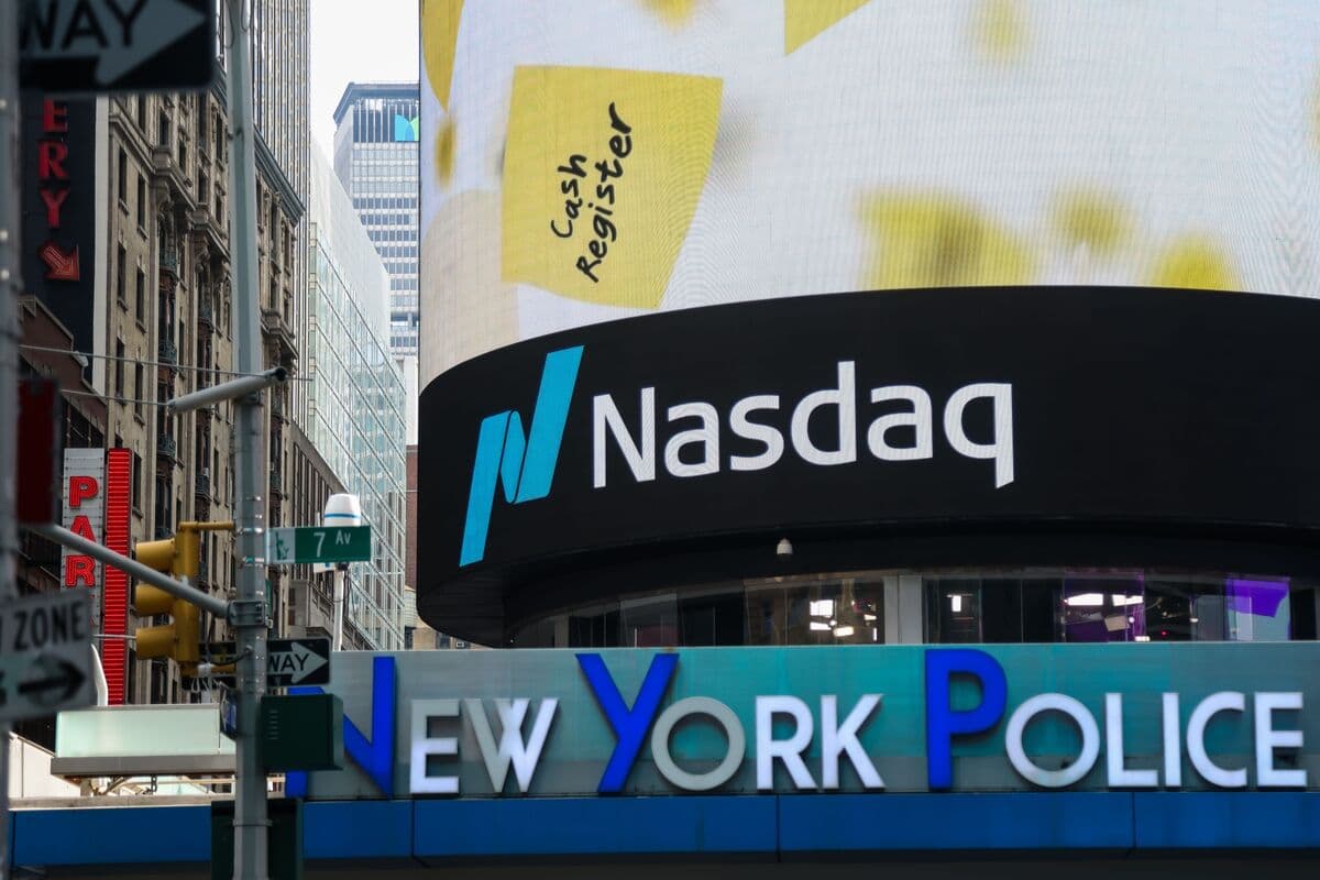 Drugmaker Parabilis Raises $745 Million in US IPO, Placement