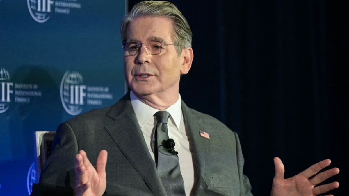 Bessent Warns on Global Imbalance, China Trade Surplus