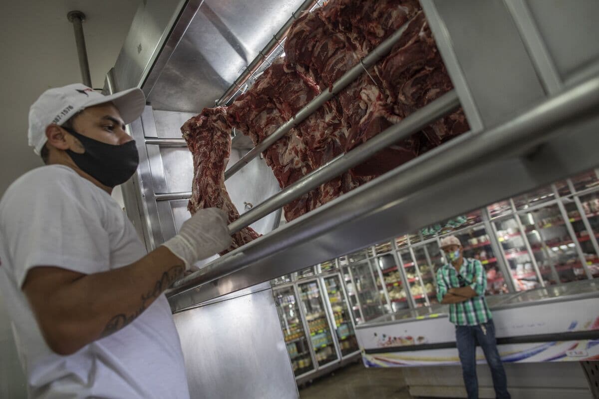 Brazil’s World Cup Grilling Tradition Challenged by Beef Prices