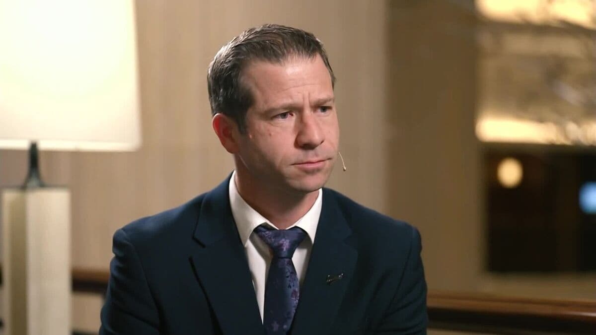 Australia's Defense Minister Marles on Hormuz Uncertainty