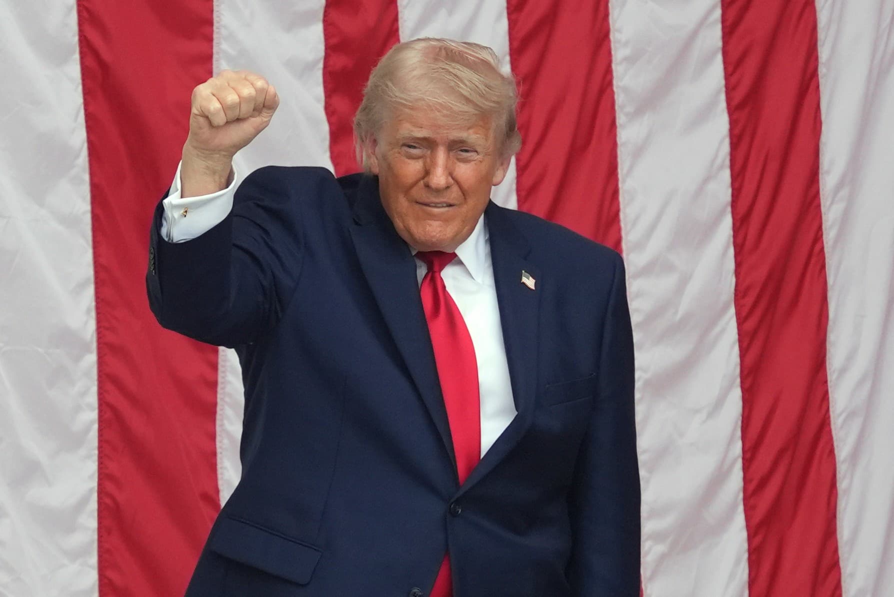 Trump's Doc Says President Is in 'Excellent Health' as BMI Approaches Obesity Range