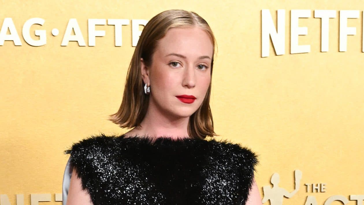 Hannah Einbinder Slams AI Creators As “Losers”: “They’re Not Artists”