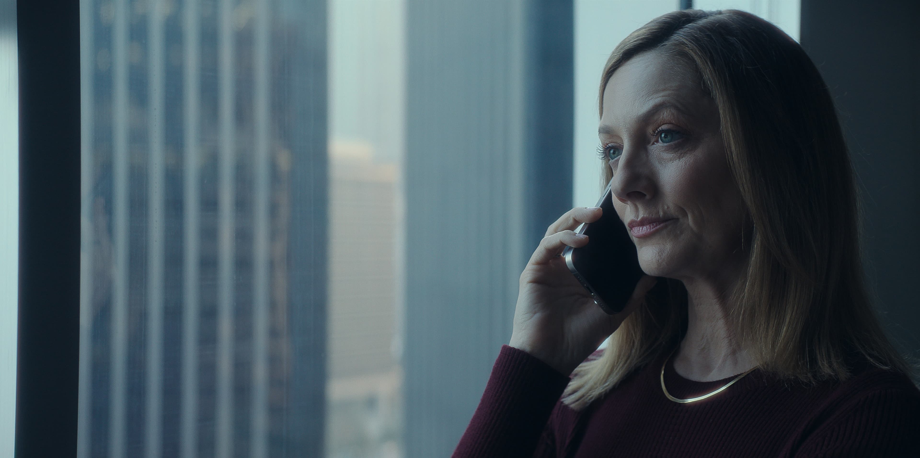‘The Last Thing He Told Me’ Star Judy Greer Breaks Down Season 2 Finale Twists & “Refreshing” Role Of Quinn, Who “Doesn’t Crumble”