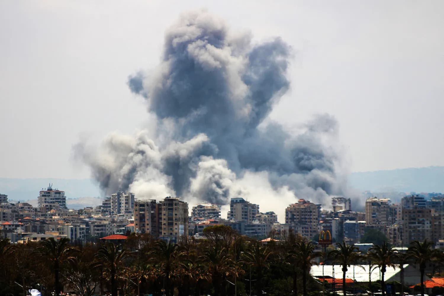 Trump Says Israel, Hezbollah to Halt Attacks as Iran Talks Continue