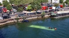 Trainee driver crashes bus into River Seine near Paris