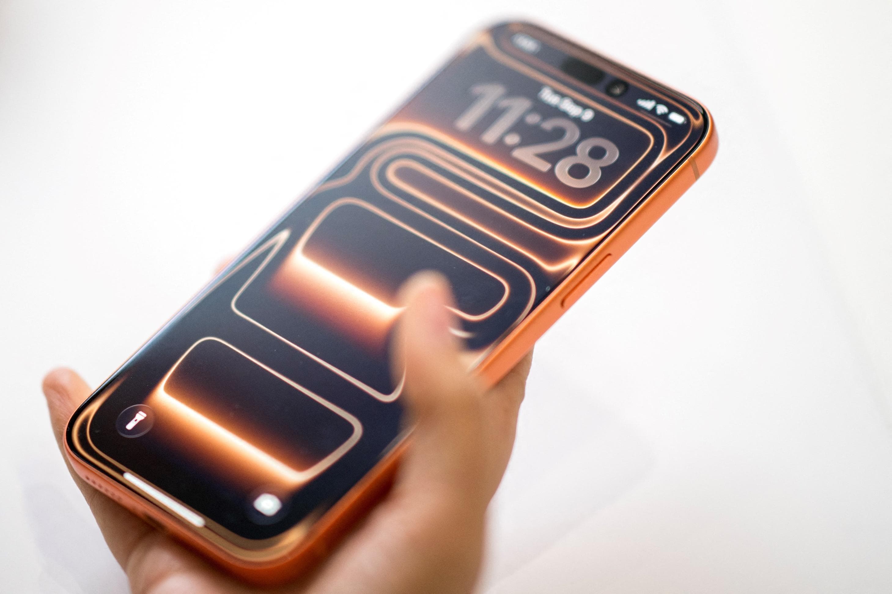 iPhone Fold Release Date: New Report Details Frustrating Apple News