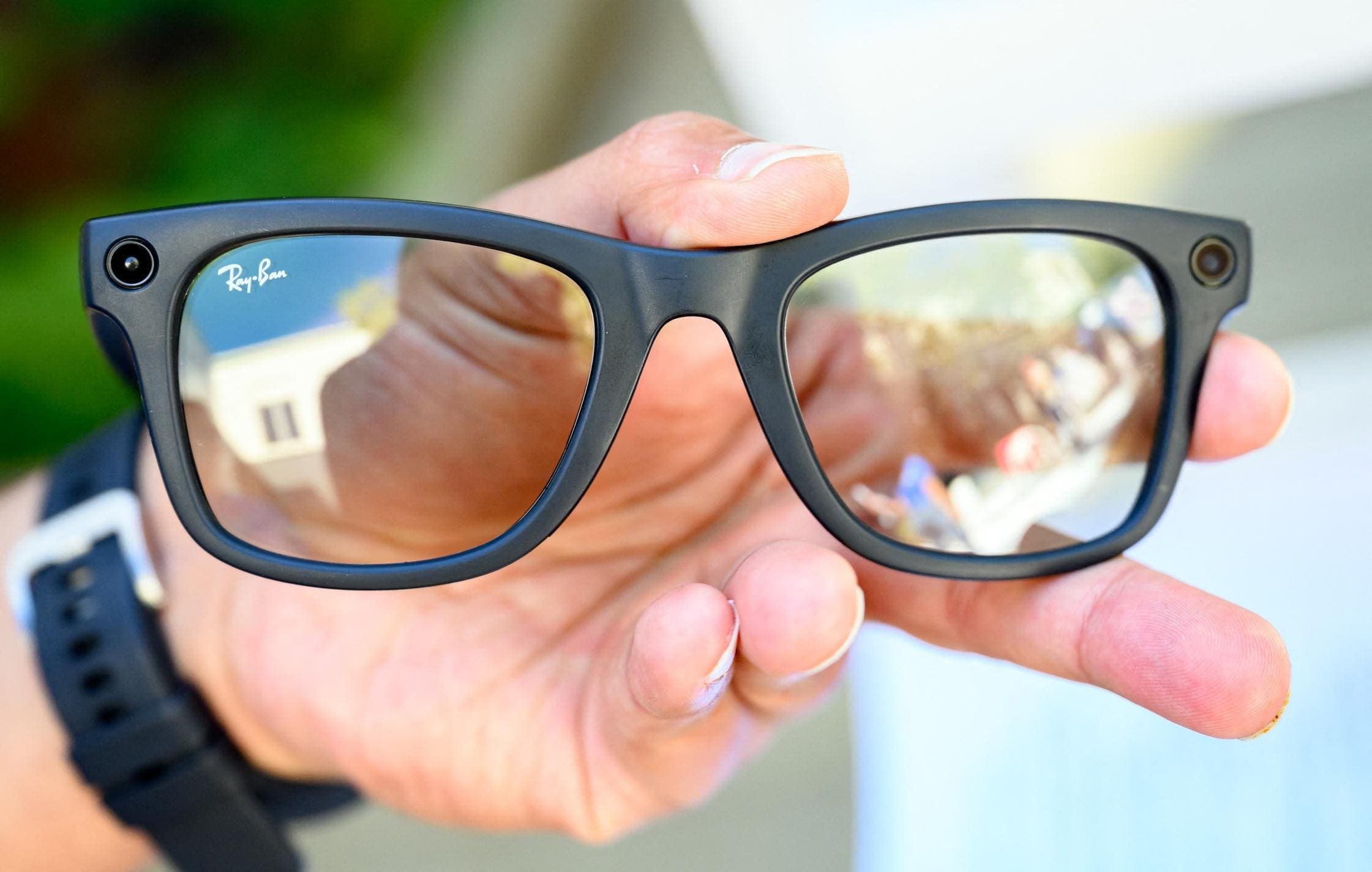 Apple Smart Glasses: New Leak Reveals A Major Design Twist To Beat Meta