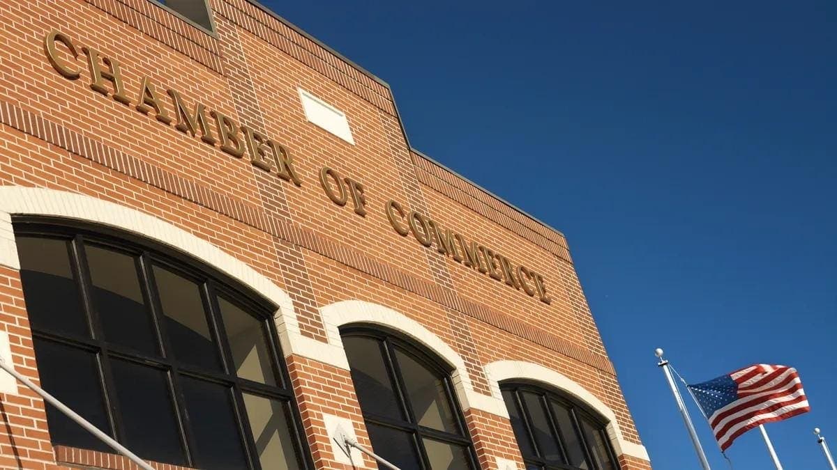80+ Chambers Of Commerce Raise Alarm On STEM Talent Exodus, R&D Funding