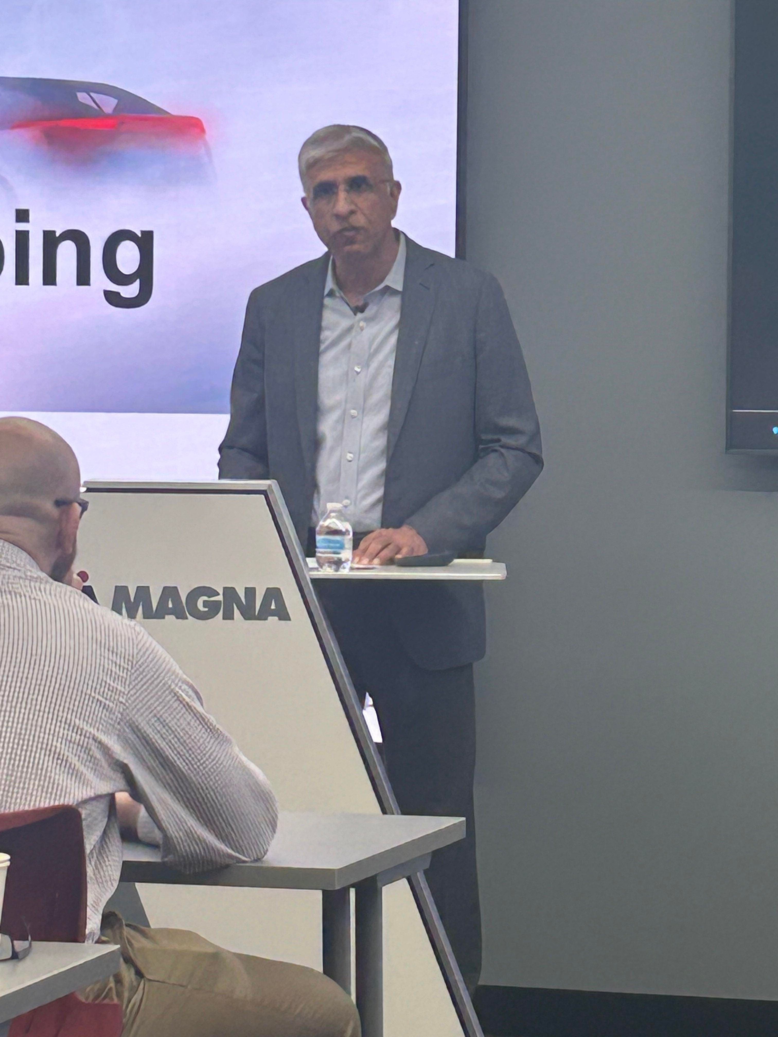 Magna Chief Urges Auto Industry Adopt More Flexibility, Earlier