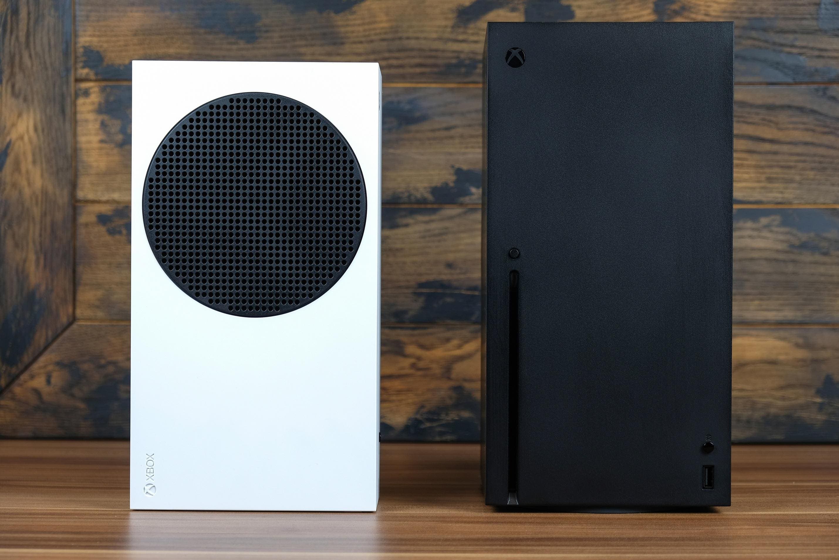 Xbox CEO Gives A Good Explanation For Why A Console Now Costs $800