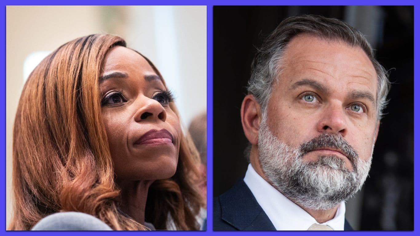 House barrels toward rare double expulsion votes