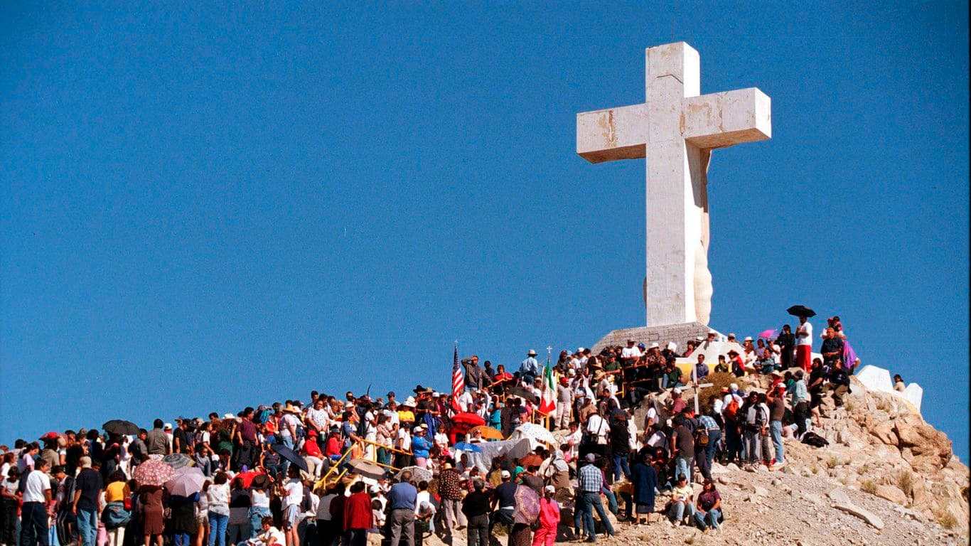 Trump officials sue Catholic diocese in bid to seize land for border wall