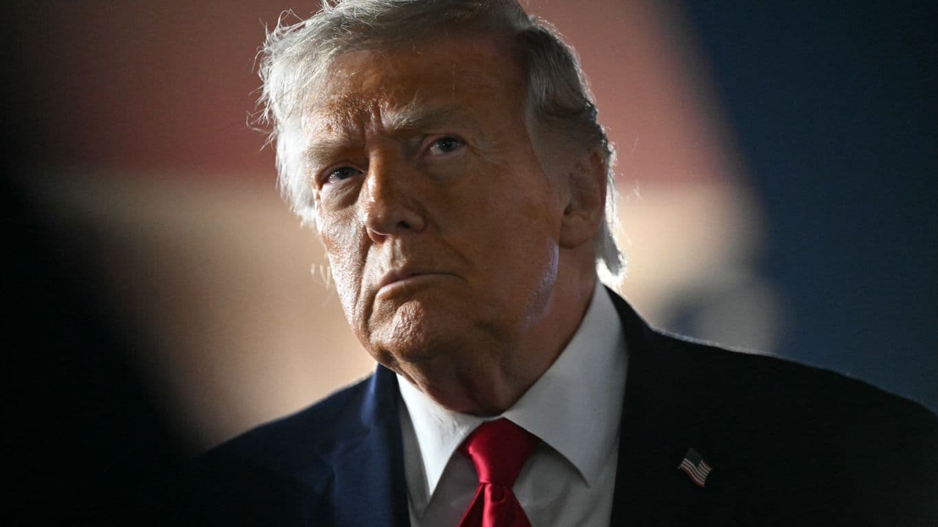 Trump cancels Iran strikes as mediators claim deal close