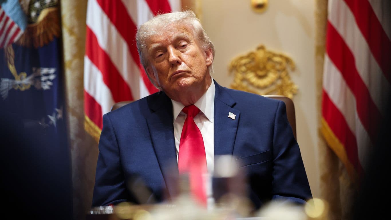U.S., Iran in fresh clashes amid peace talks