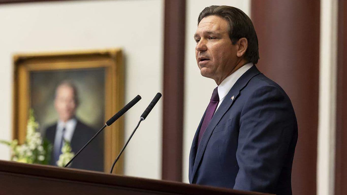 Florida congressional map survives first court test