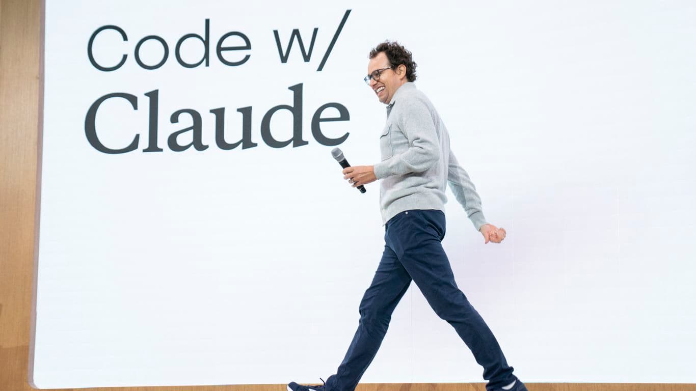 Scoop: Anthropic to have peace talks at White House