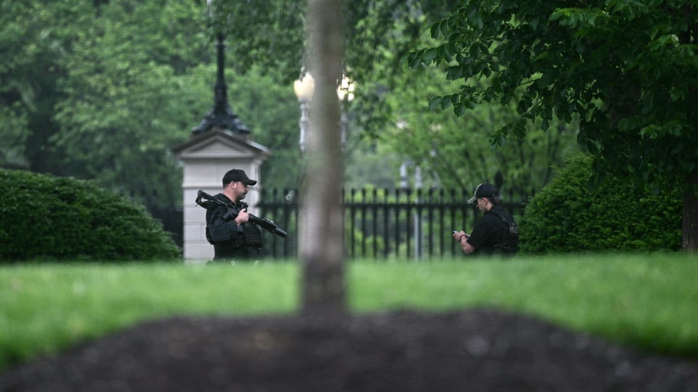 Gunfire reported near White House Saturday night