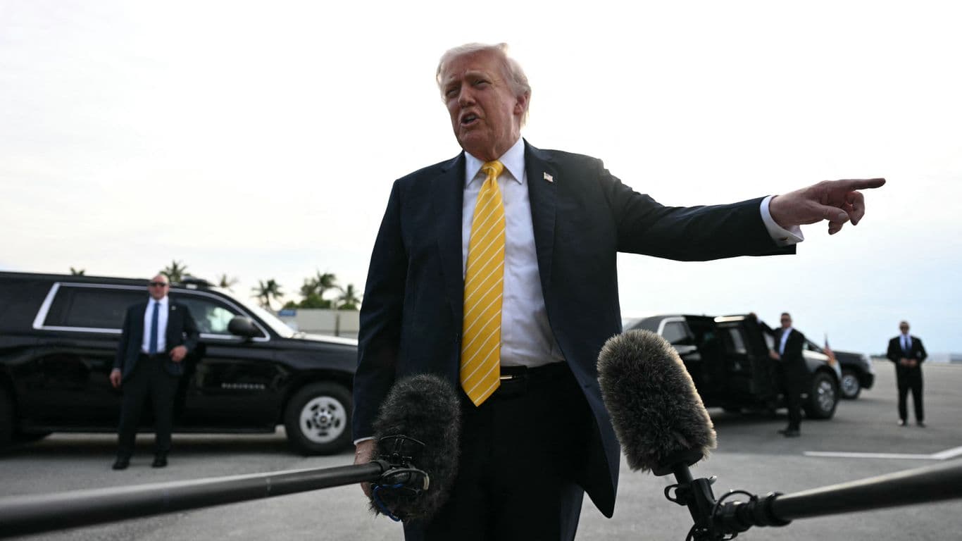 Trump says new strikes possible if Iran "misbehaves"