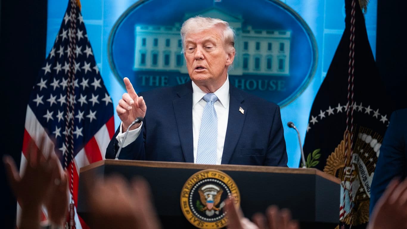 "That's not the fight right now": Democrats shut down talk of impeaching Trump this year