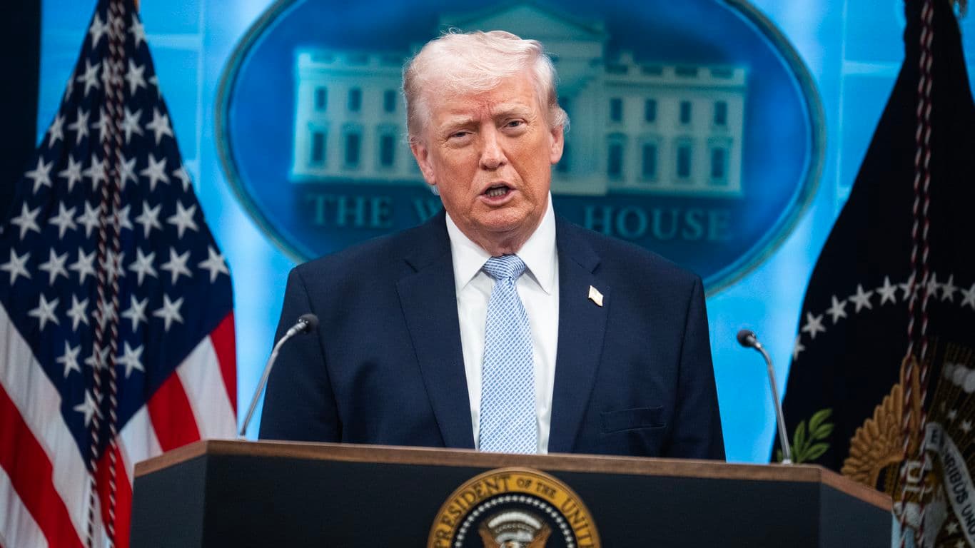 Trump's Iran post causes talk of his impeachment, removal to erupt among Hill Democrats