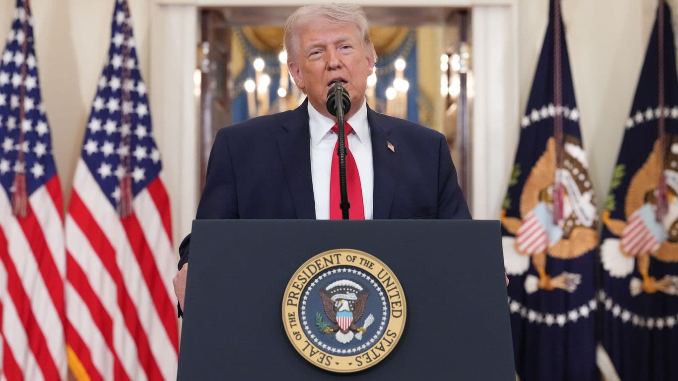 Trump: U.S. will bomb Iran "back to stone ages" over next 2-3 weeks