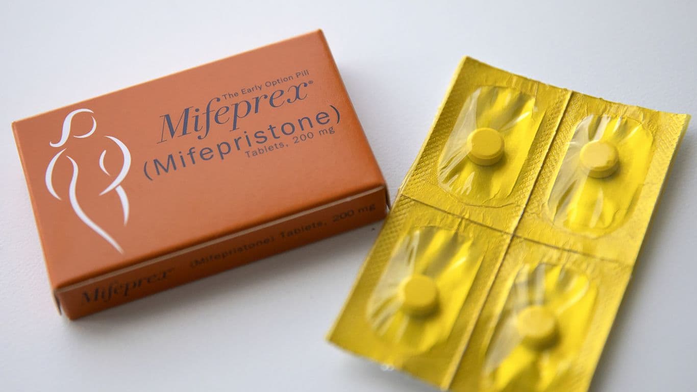 Supreme Court restores access to abortion pill