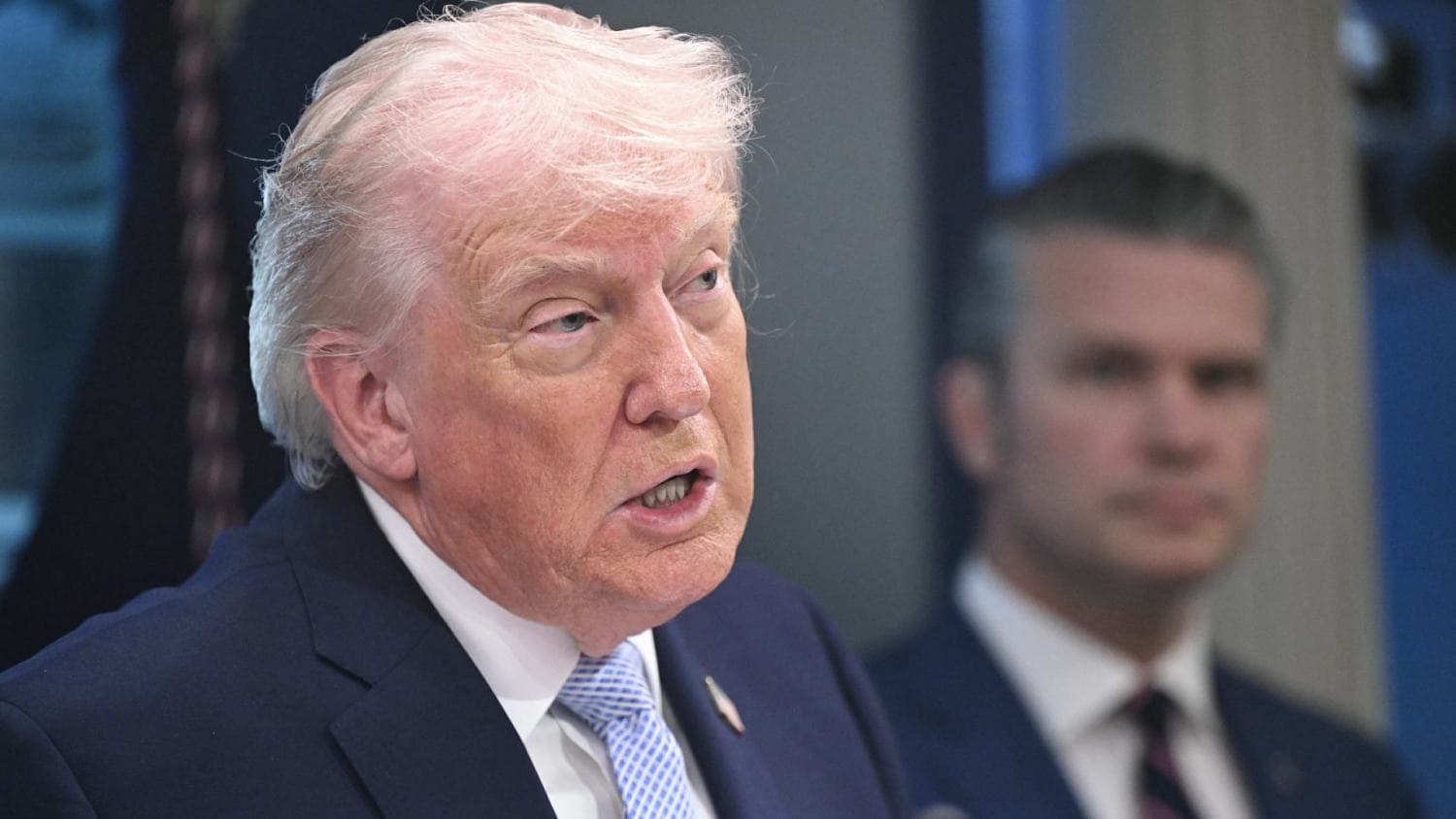 Trump discusses rescue operation for U.S. airmen shot down over Iran