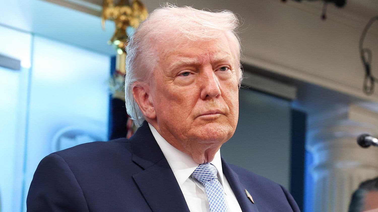 Trump Vows to Target Iranian Civilian Infrastructure if No Deal