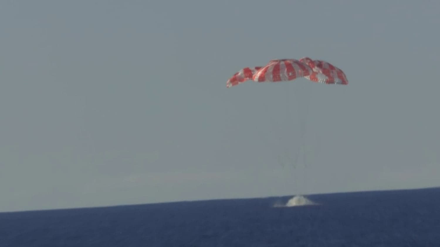 Artemis II splashes down in Pacific Ocean after 10-day mission