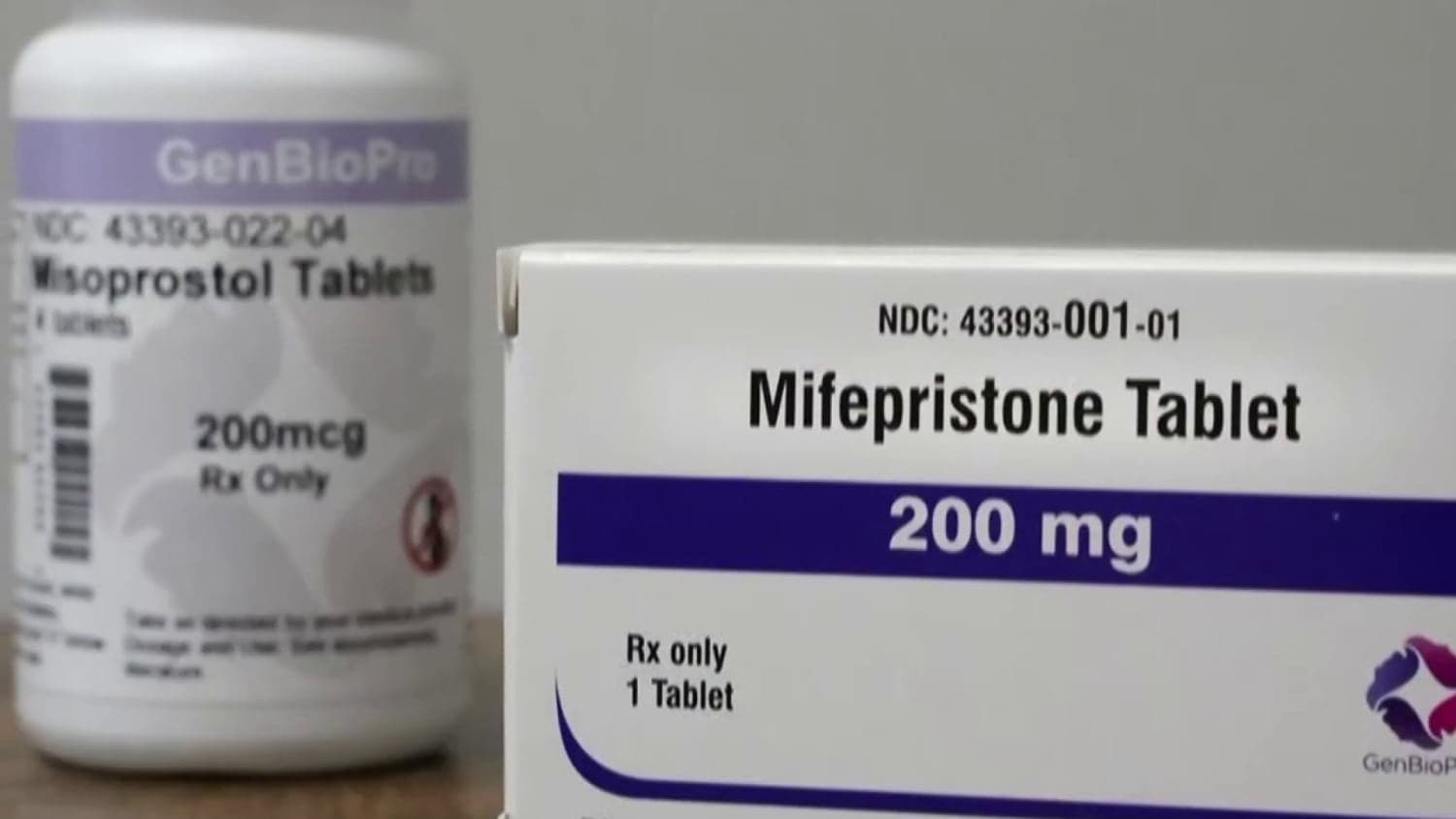 Federal appeals court rules that abortion drugs cannot be sent by mail