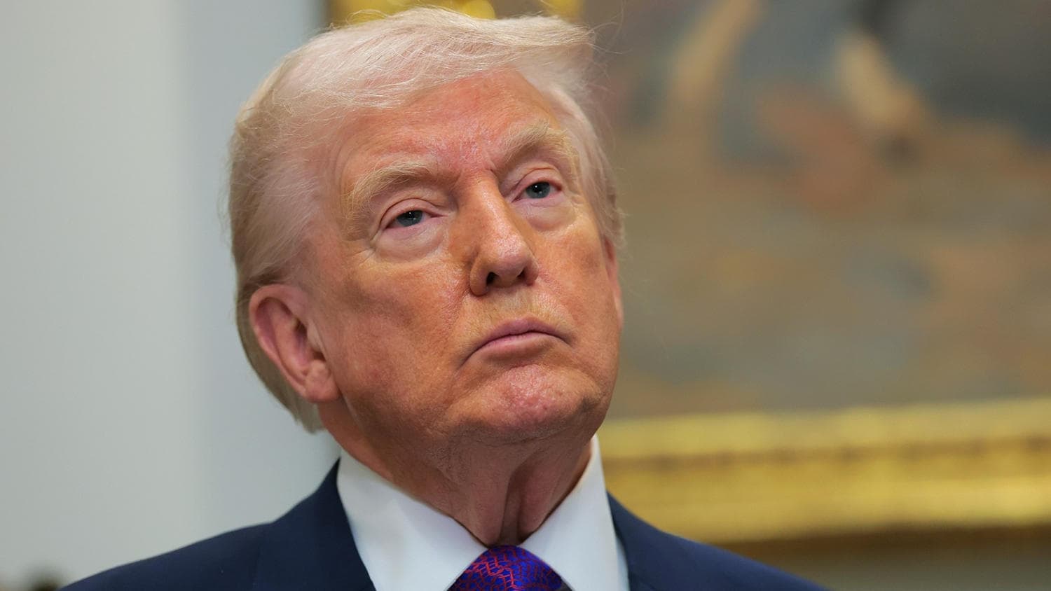 Trump Says US Navy Will Escort Ships out of Strait of Hormuz