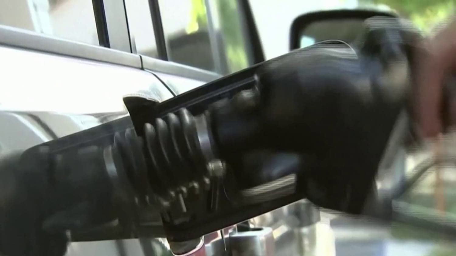 President Trump looks to suspend the federal gas tax