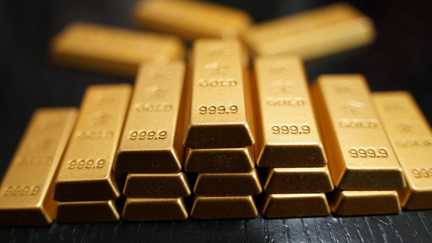 CIA officer arrested with gold bars worked on Pentagon's nuclear program, sources say