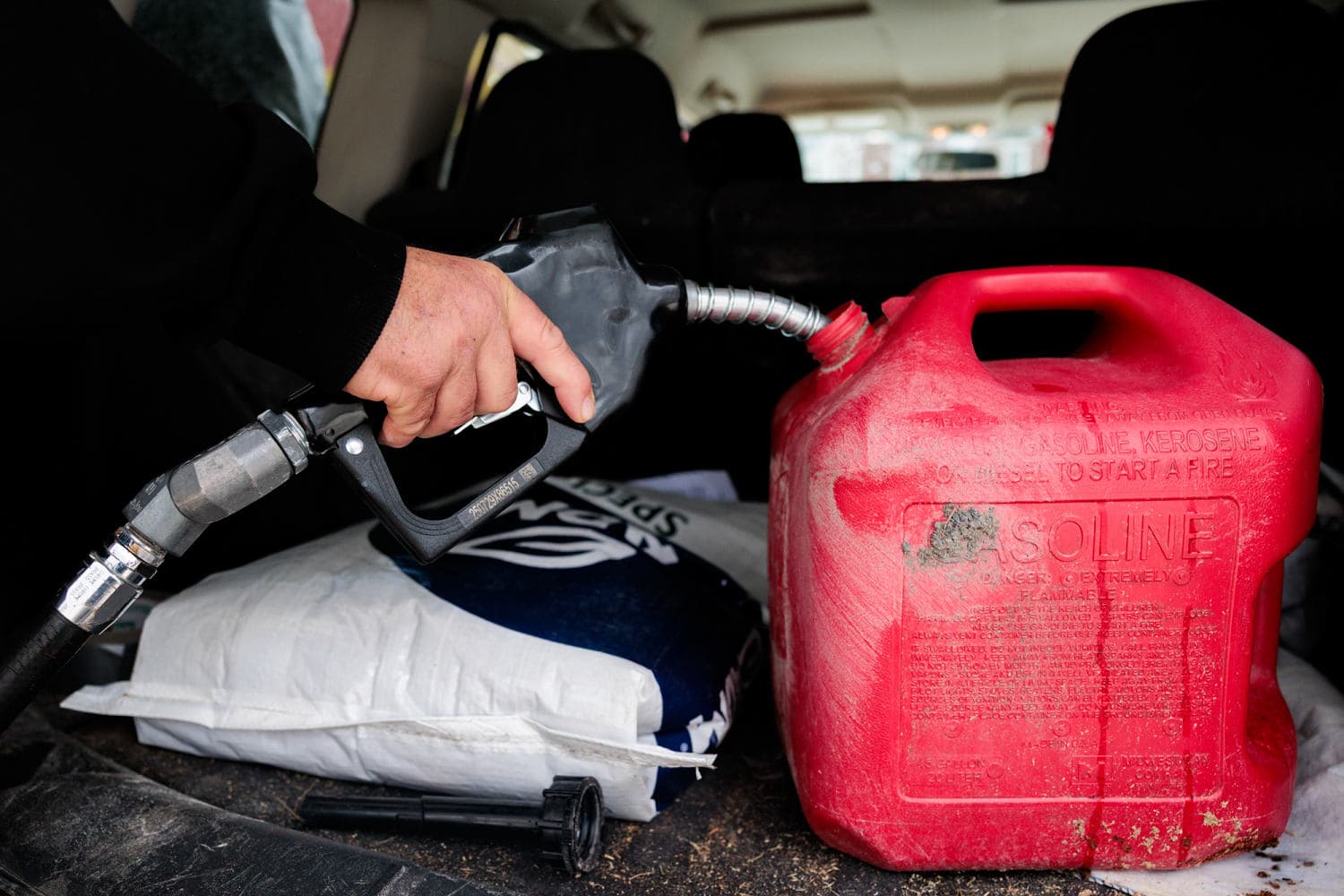 Oil prices rise above $100 again as doubts set in about the U.S.-Iran ceasefire